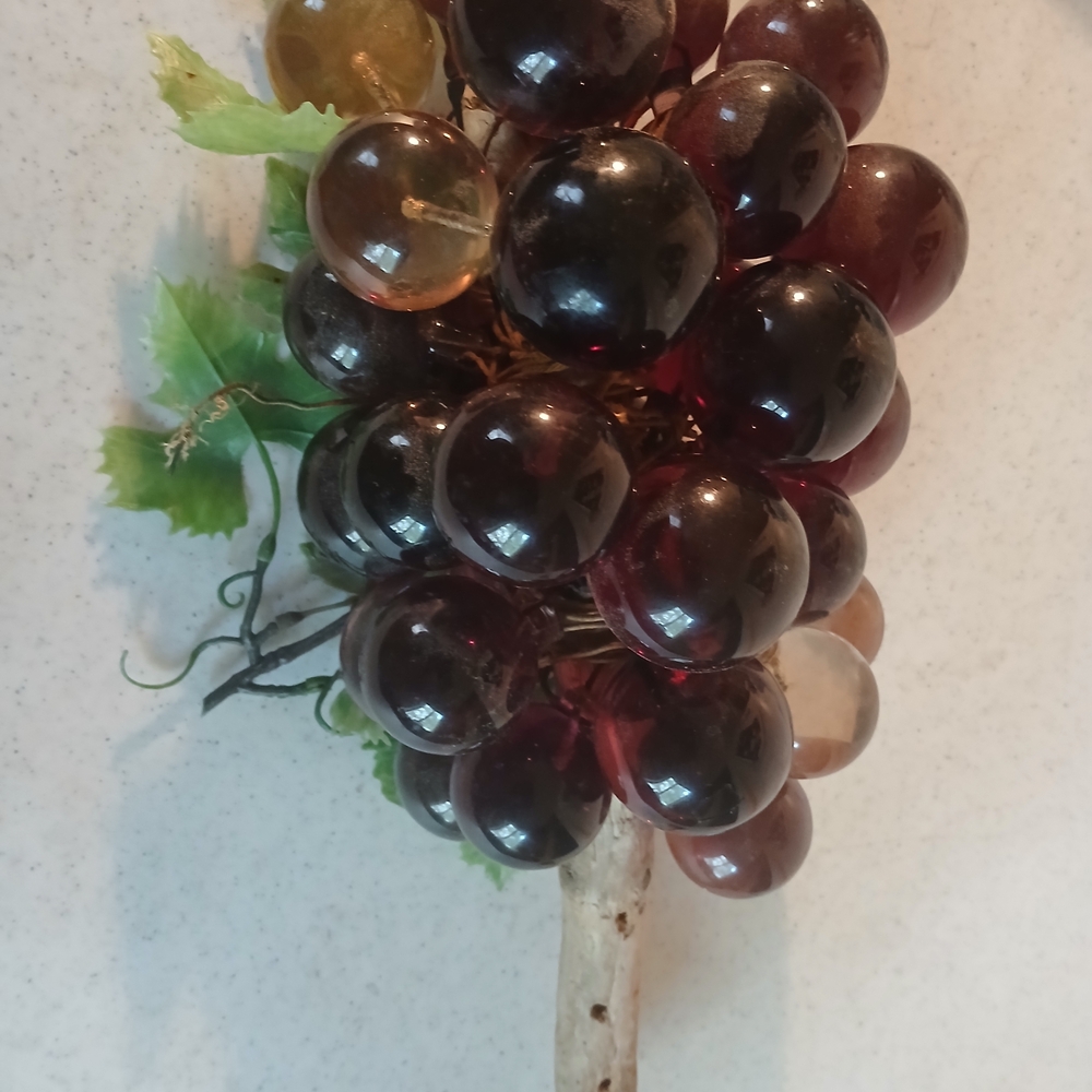 Vintage Lucite Grape Cluster Home Accent